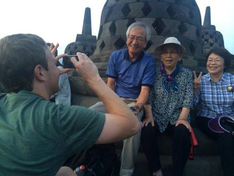 Mark Zuckerberg Ada di Borobudur